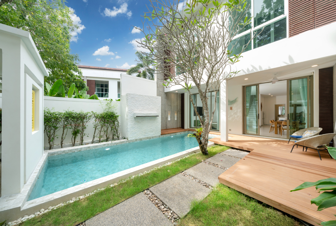 3 Bedroom Duplex Condo with Pool for Sale in Bang Tao
