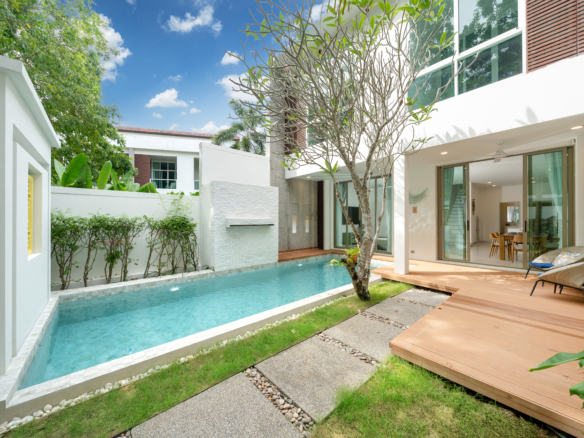 3 Bedroom Duplex Condo with Pool for Sale in Bang Tao