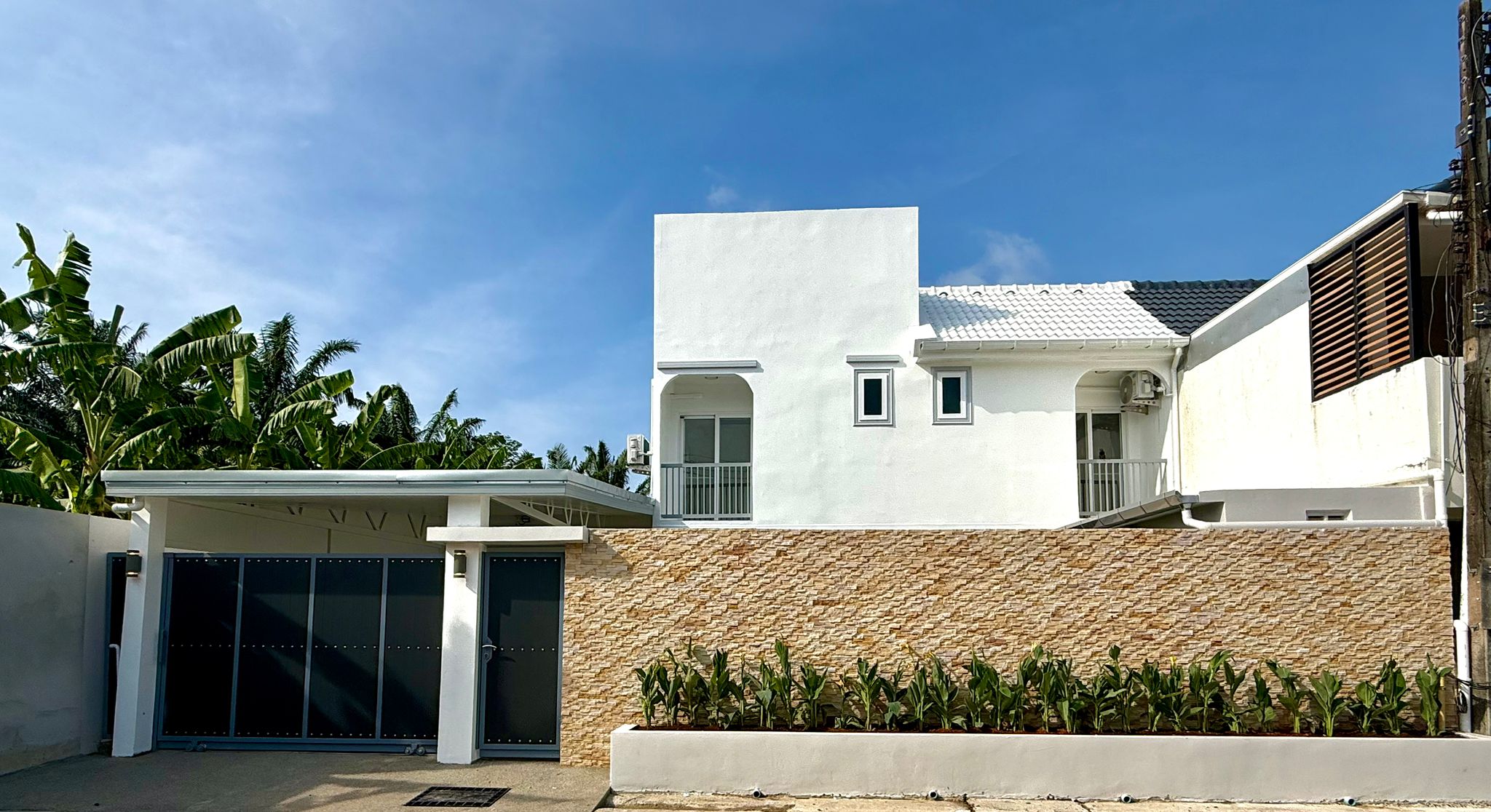 Renovated Duplex  4 Bedroom Pool Villa in Rawai for Sale