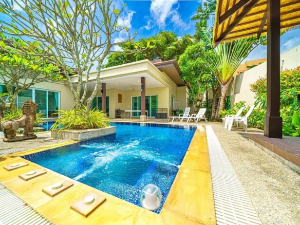 4 Bedroom Villa for Sale in Rawai Phuket