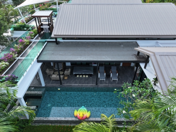 Baan Bua | Luxury Pool Villa for Sale in Nai Harn Phuket