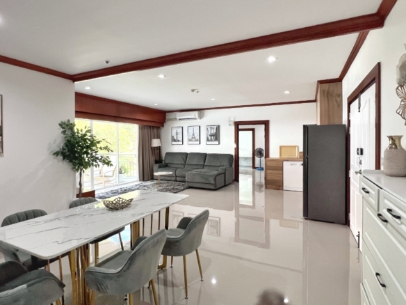 Near Central 3 Bedroom Apartment for Rent