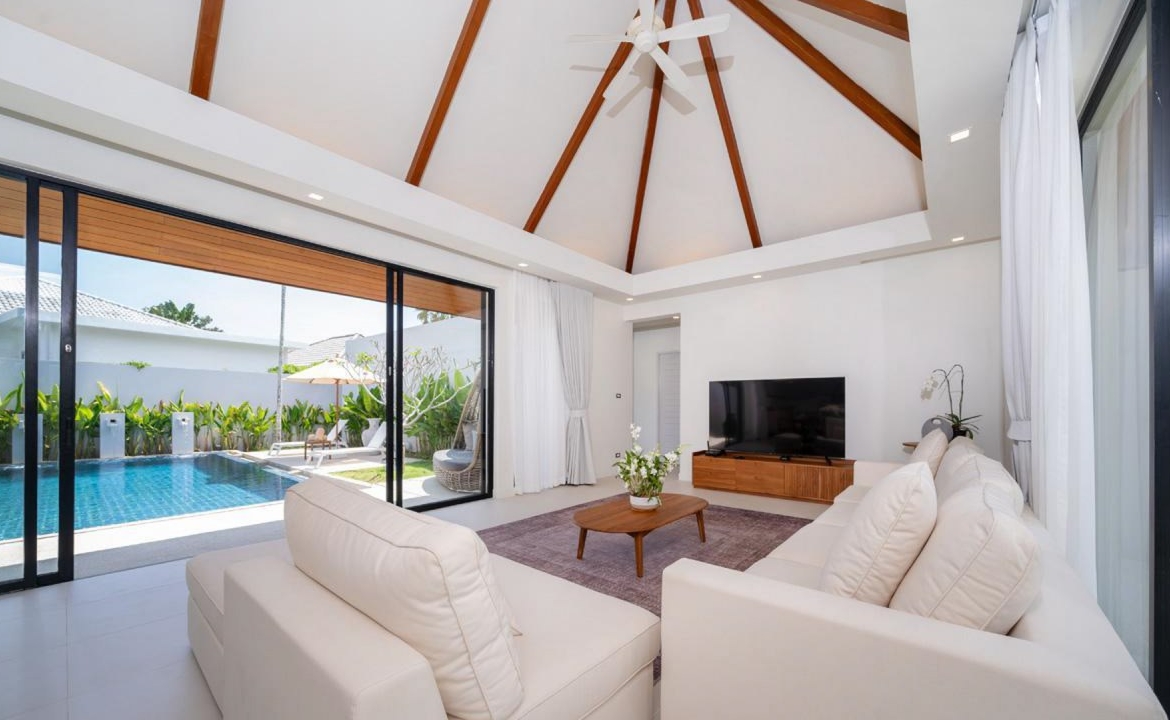 Anchan Tropical 4-Bedroom Pool Villa for Sale | Layan