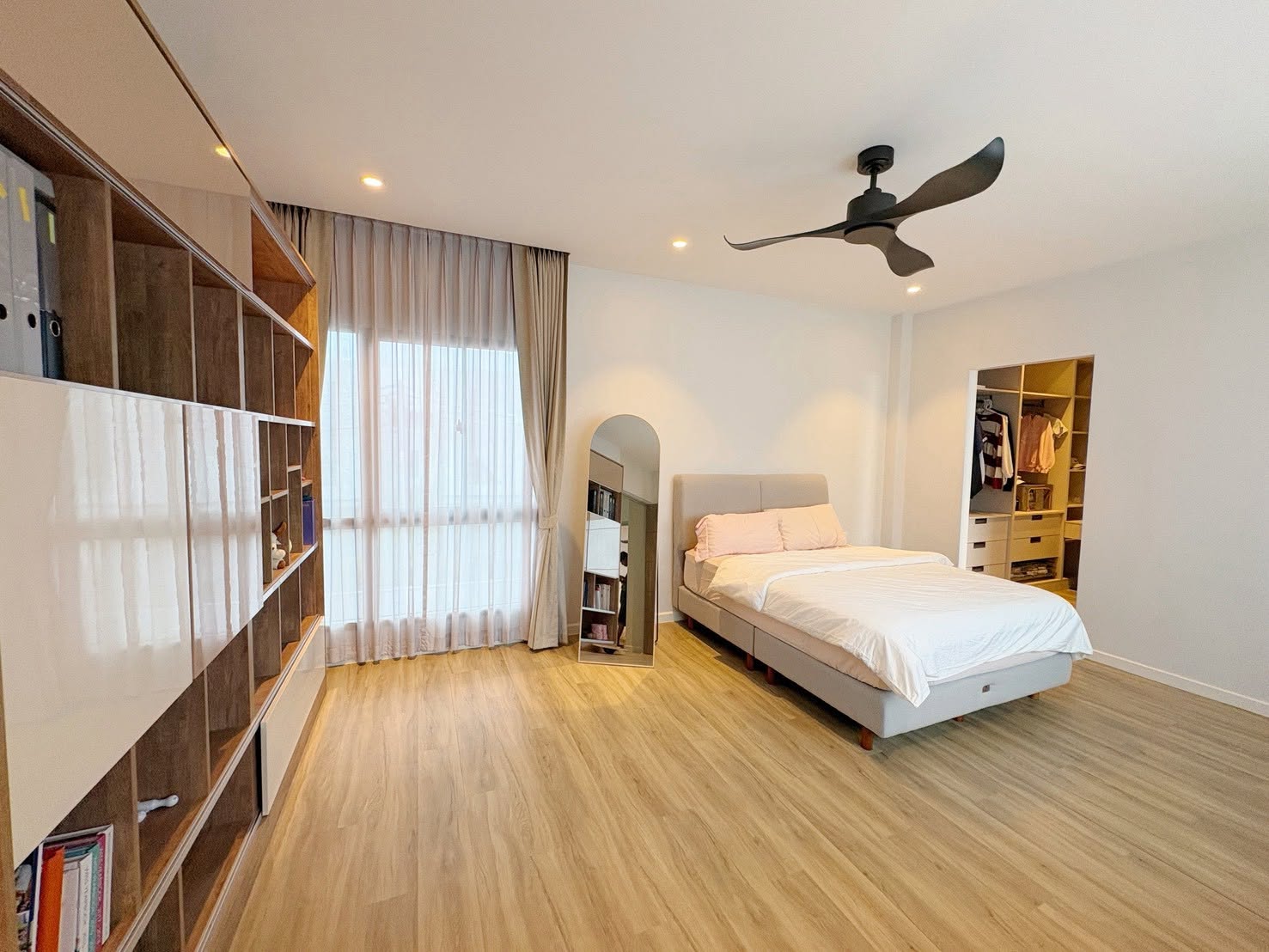795438458_1059654300406449_3316171001726177680_n 5-Bedroom Pool Villa for Sale | Koh Kaew