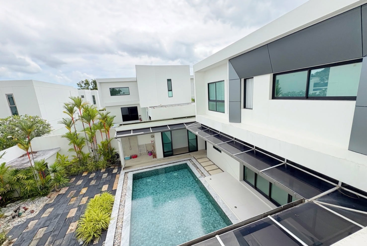 5-Bedroom Pool Villa for Sale | Koh Kaew