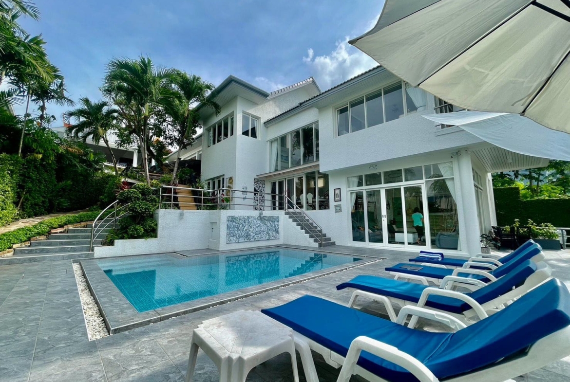 5-Bedroom Seaview Villa for Rent Patong