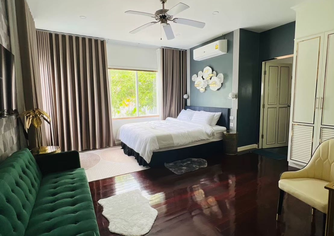 5-Bedroom Seaview Villa for Rent Patong