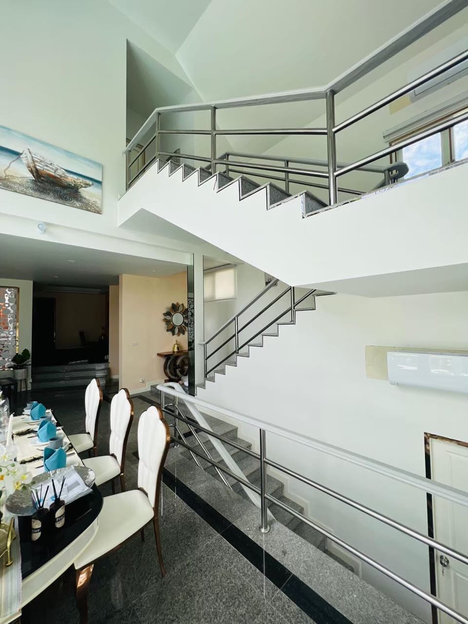 WhatsApp Image 2026-10-25 at 20.15.12 (2) 5-Bedroom Seaview Villa for Rent Patong