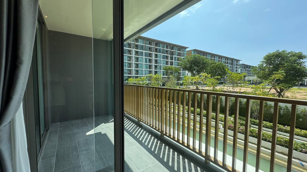 The Ozone | 1-Bedroom Condo for Sale
