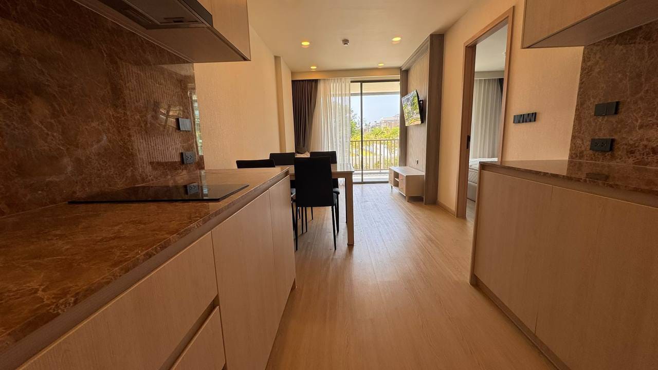 The Ozone | 1-Bedroom Condo for Sale