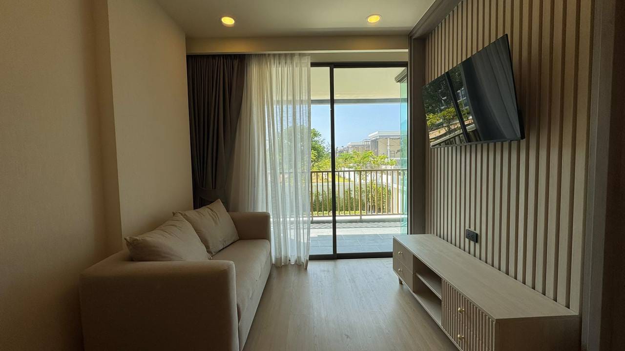 The Ozone | 1-Bedroom Condo for Sale