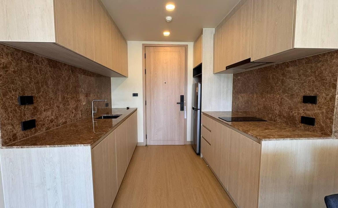 The Ozone | 1-Bedroom Condo for Sale