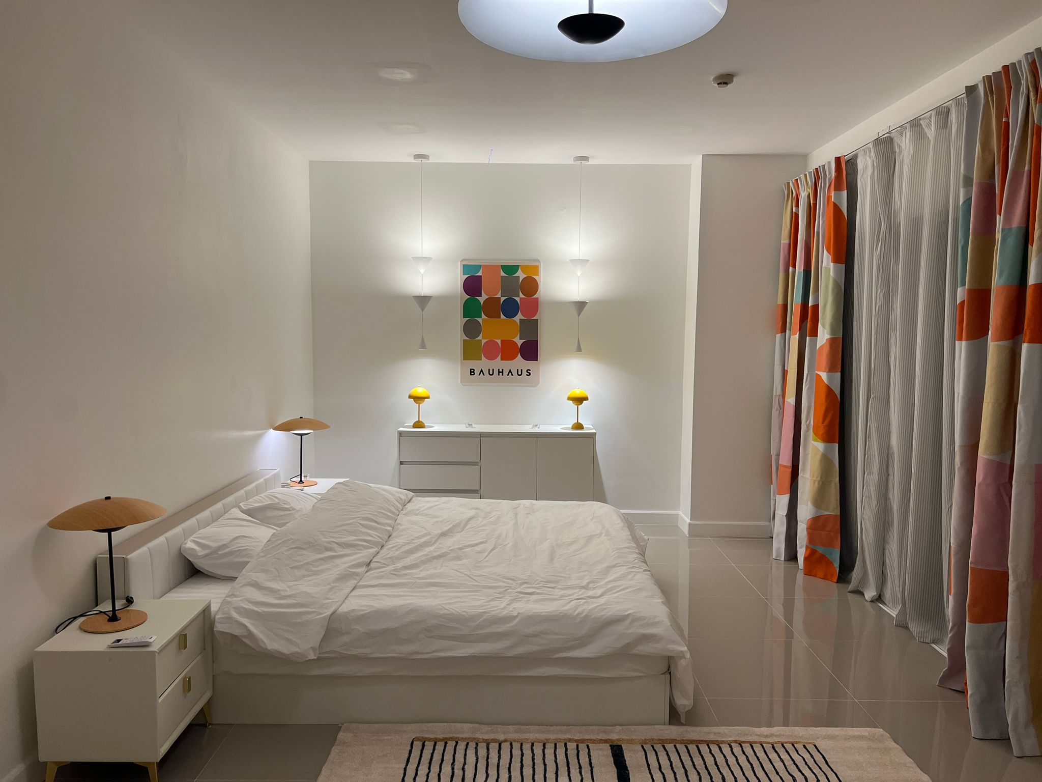 WhatsApp Image 2026-10-27 at 17.41.28 (1) 3-Bedroom Foreign Freehold Apartment for Sale